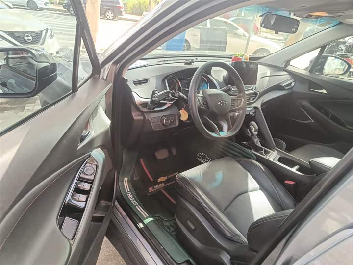 Фото 16 - Chevrolet Orlando