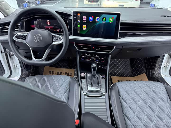 Фото 10 - Volkswagen Sagitar L