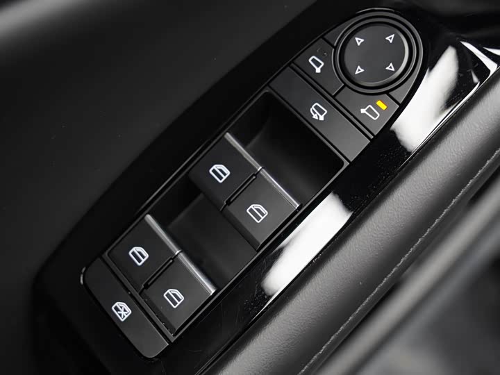 Фото 10 - Mazda 3 (Axela)