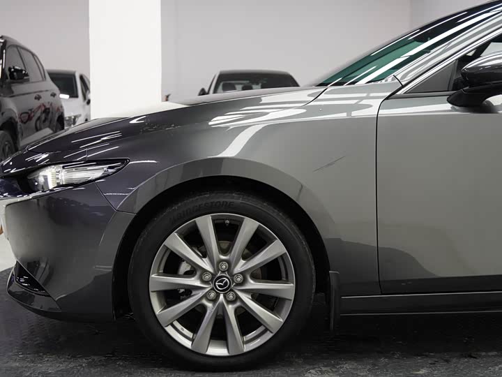 Фото 8 - Mazda 3 (Axela)