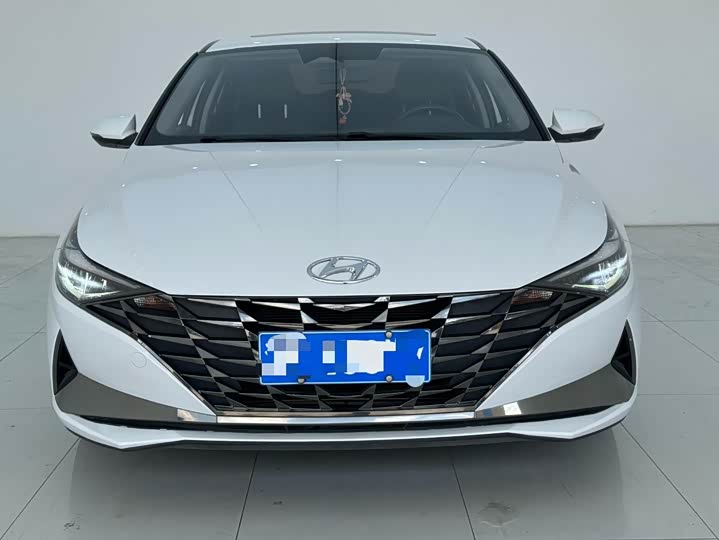 Фото 2 - Hyundai Elantra N line