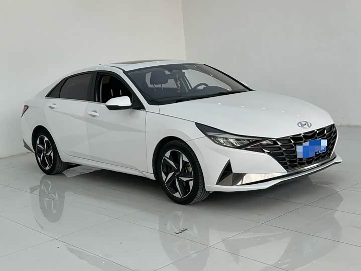 Фото 3 - Hyundai Elantra N line