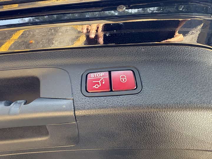 Фото 15 - Mercedes-Benz GLE-Class AMG