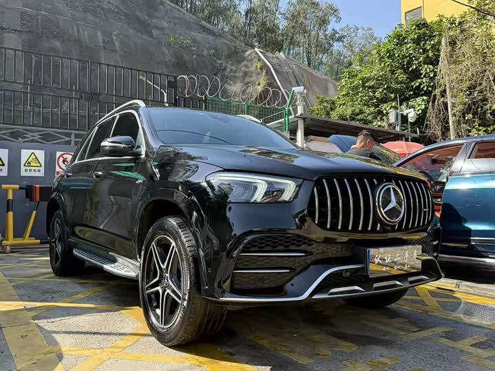 Фото 3 - Mercedes-Benz GLE-Class AMG