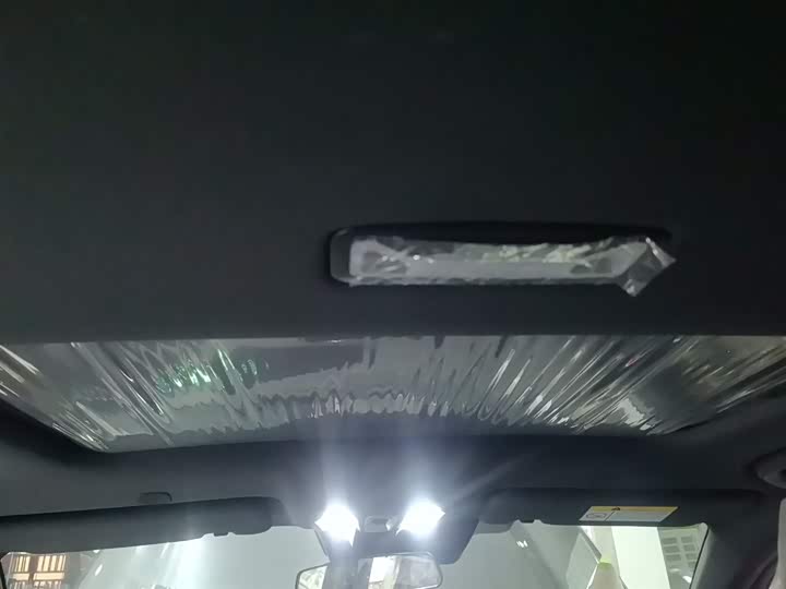 Фото 18 - Changan UNI-V Hybrid