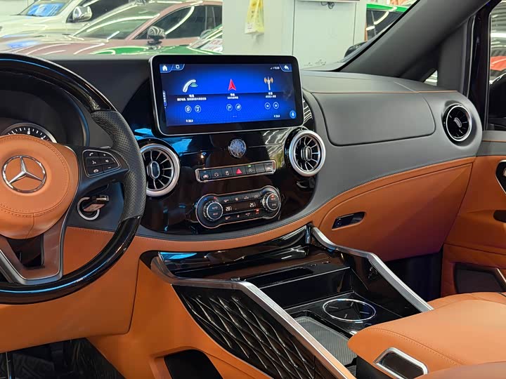 Фото 8 - Mercedes-Benz Vito