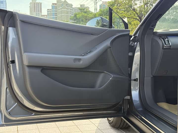 Фото 11 - XPeng F57