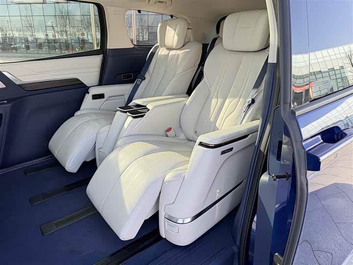 Фото 18 - Buick GL8 Century