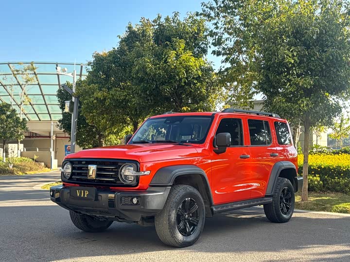 Фото 1 - Tank 300