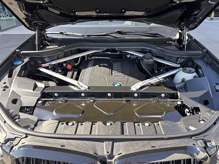 Фото 14 - BMW X5