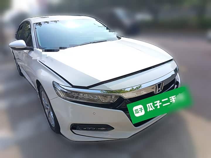 Фото 26 - Honda Accord