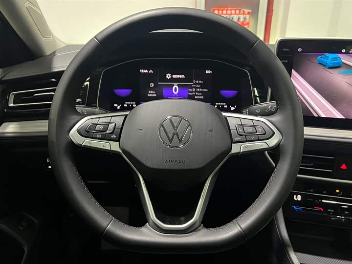 Фото 15 - Volkswagen Sagitar L