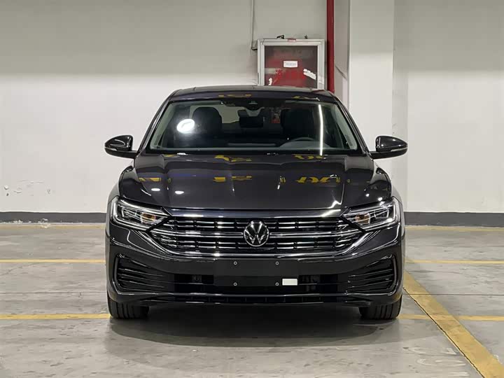Фото 2 - Volkswagen Sagitar L