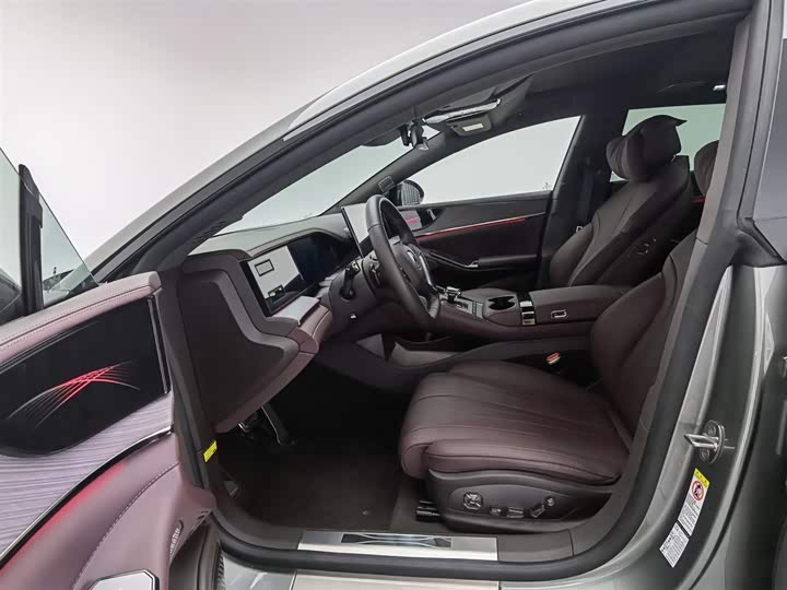 Фото 10 - Denza Z9GT