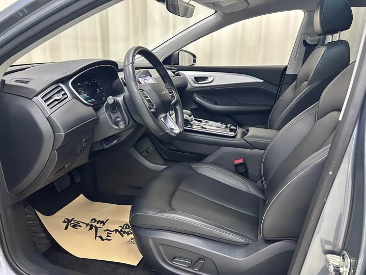 Фото 5 - Roewe i6 Max EV