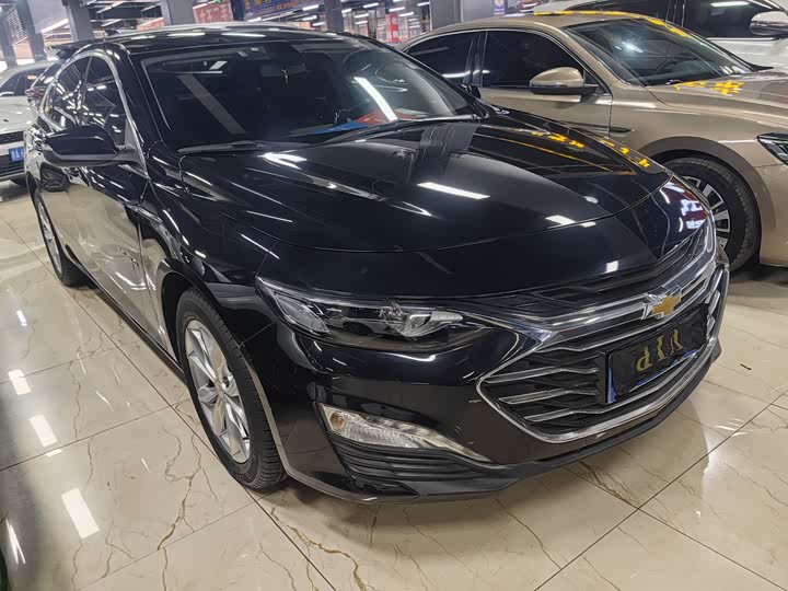 Фото 3 - Chevrolet Malibu XL