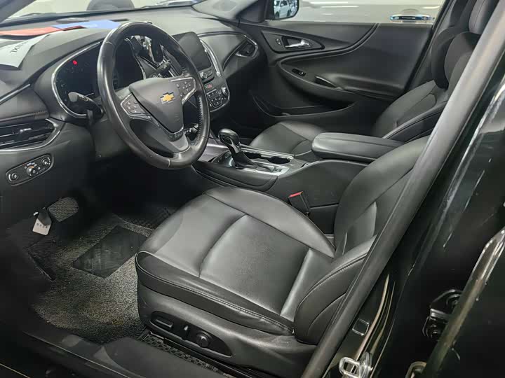 Фото 8 - Chevrolet Malibu XL