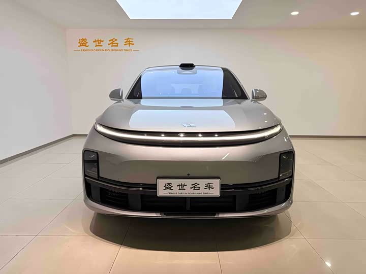 Фото 2 - LiXiang L7