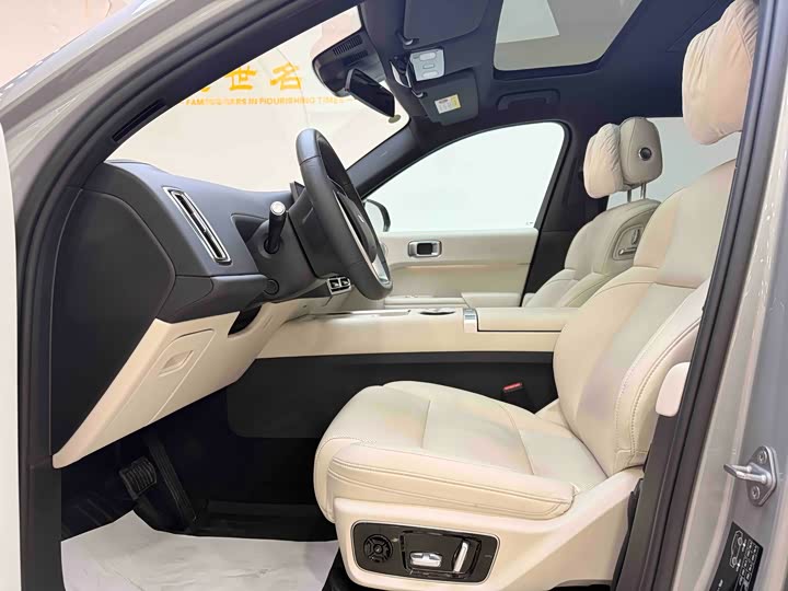 Фото 6 - LiXiang L7