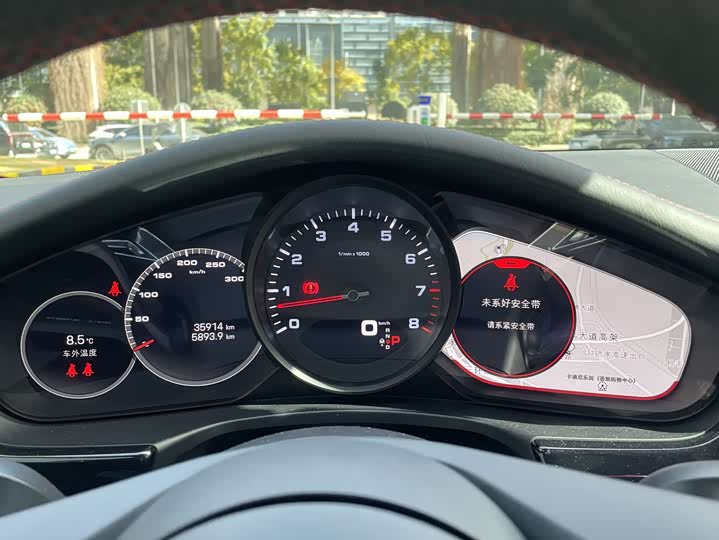 Фото 15 - Porsche Panamera