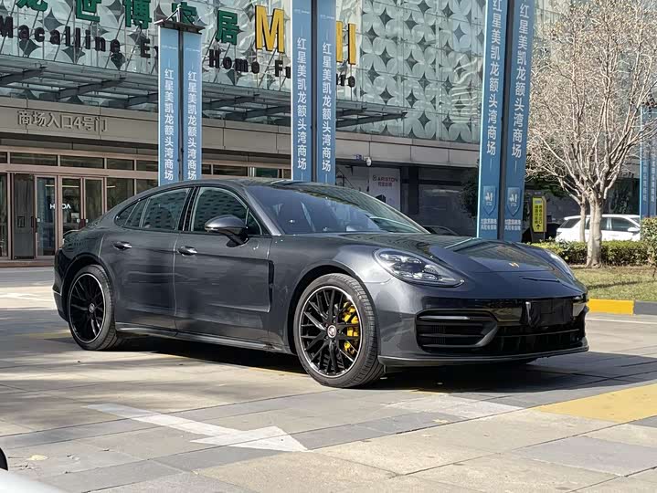Фото 4 - Porsche Panamera