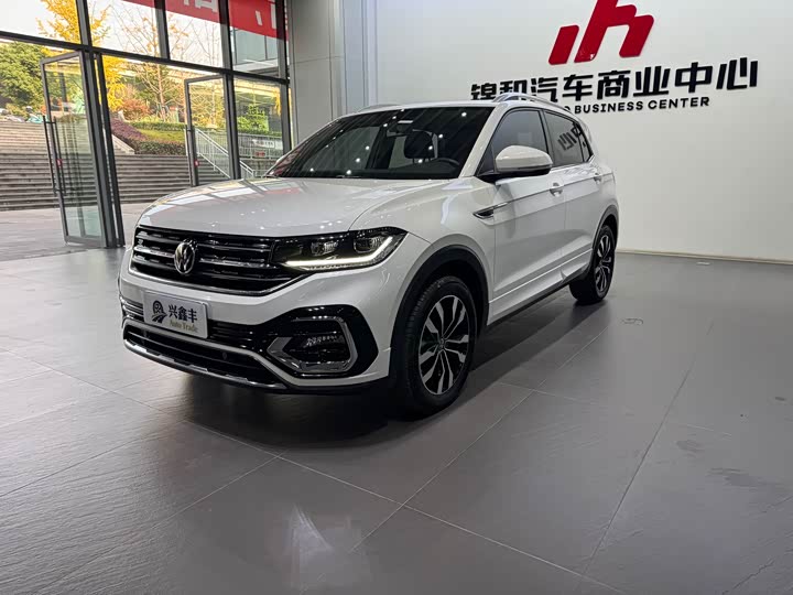 Фото 1 - Volkswagen Tacqua