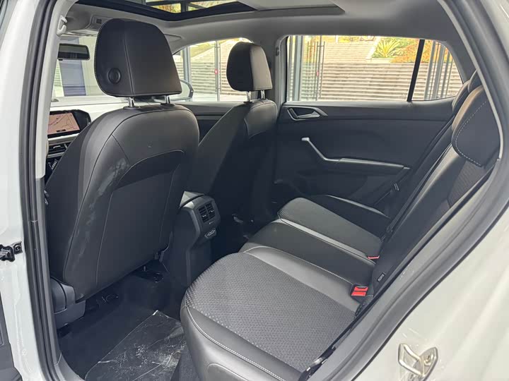 Фото 12 - Volkswagen Tacqua