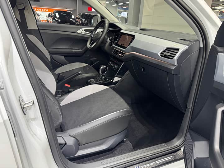 Фото 4 - Volkswagen Tacqua