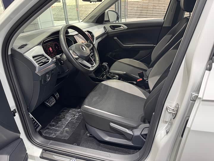 Фото 7 - Volkswagen Tacqua