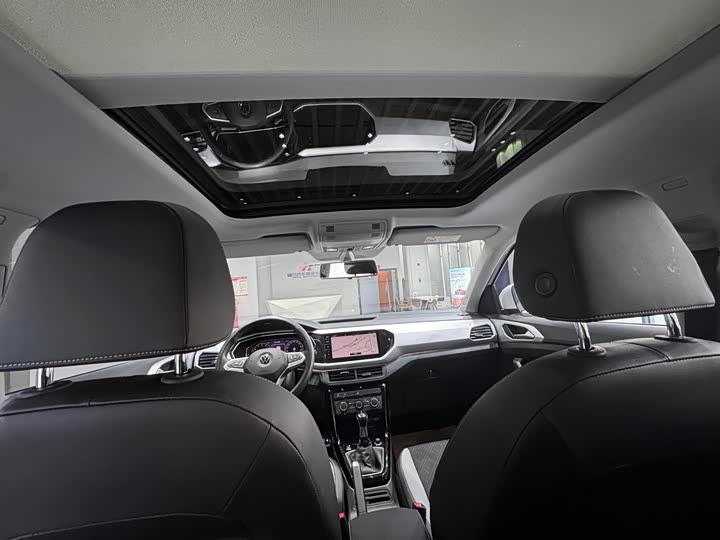 Фото 8 - Volkswagen Tacqua