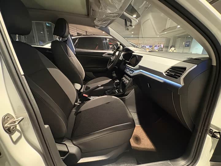 Фото 12 - Volkswagen Tacqua