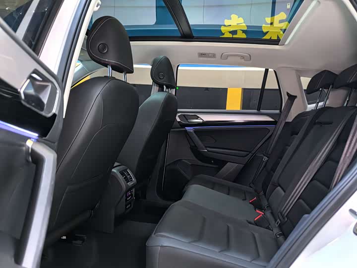 Фото 5 - Volkswagen Tayron