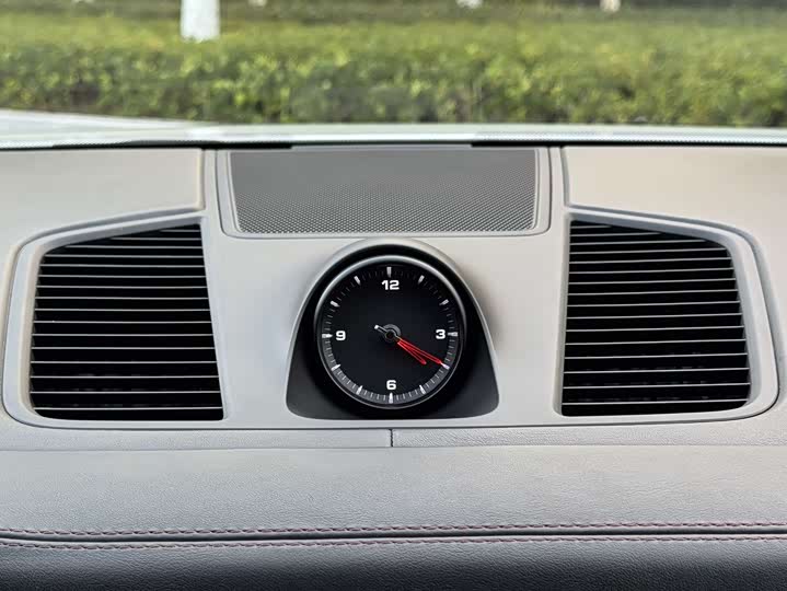 Фото 7 - Porsche Cayenne