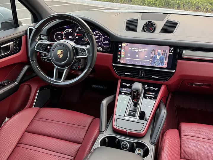 Фото 8 - Porsche Cayenne