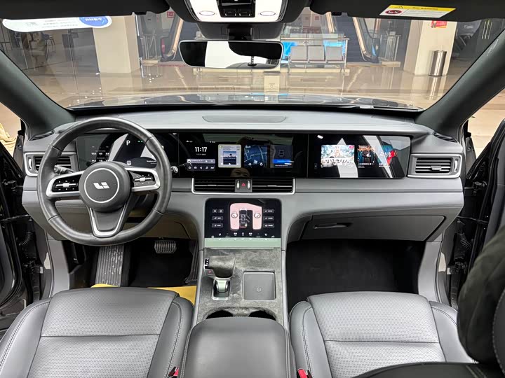 Фото 8 - LiXiang One