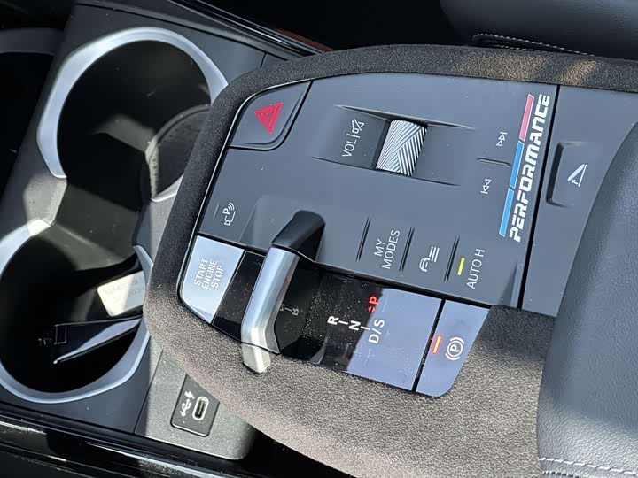 Фото 20 - BMW X2