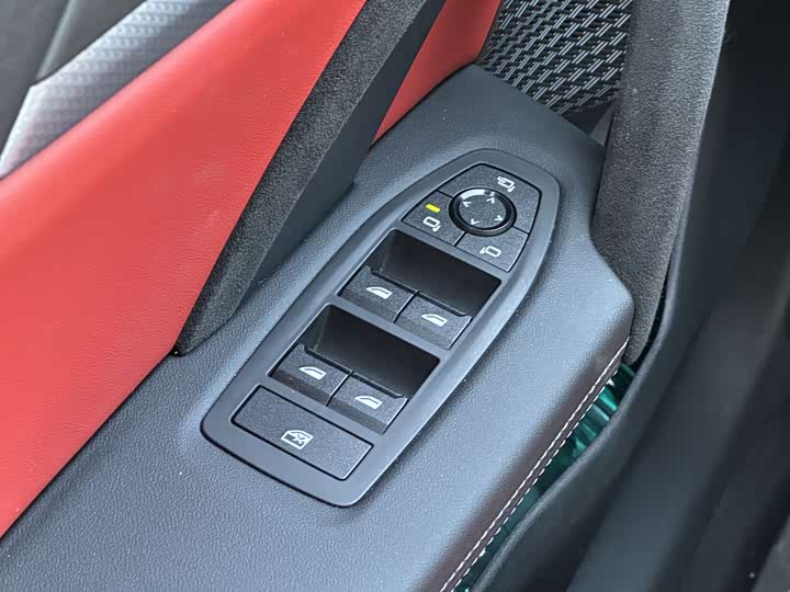 Фото 24 - BMW X2