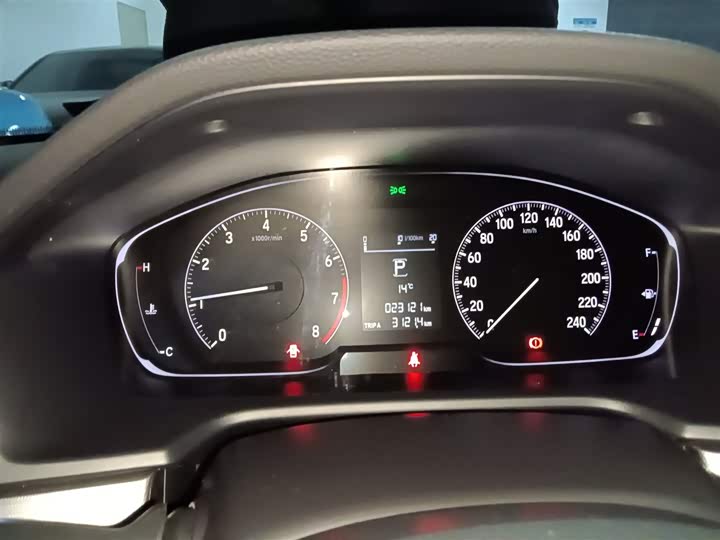 Фото 12 - Honda Inspire