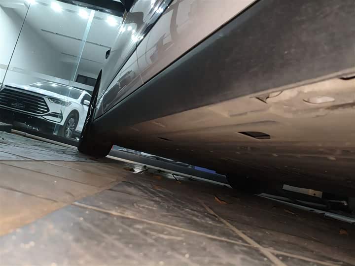 Фото 22 - BYD Qin L