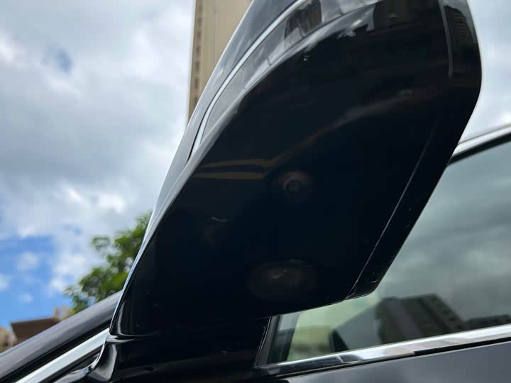 Фото 11 - Cadillac CT6