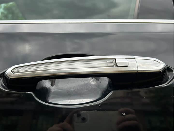 Фото 12 - Cadillac CT6