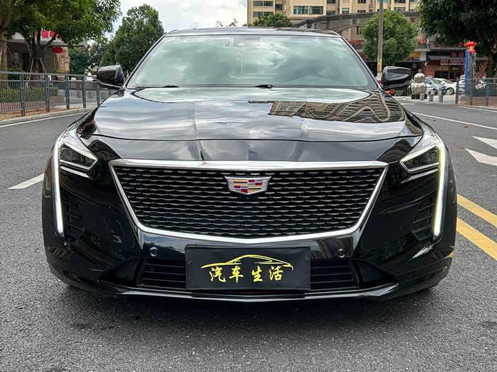 Фото 2 - Cadillac CT6