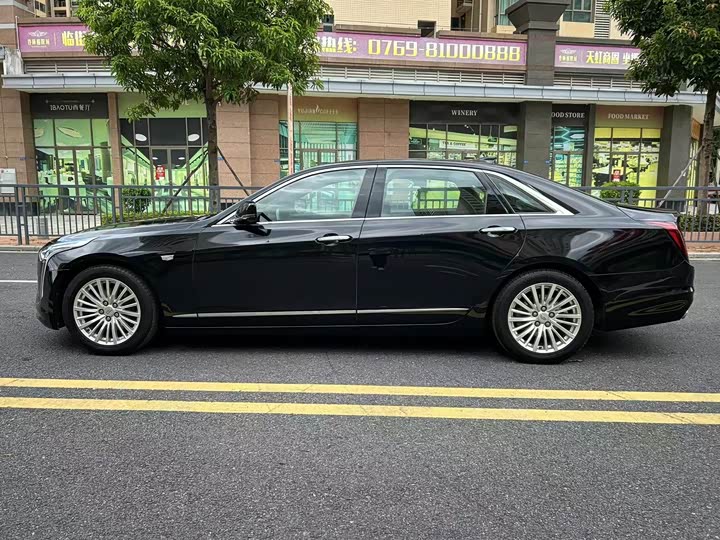 Фото 7 - Cadillac CT6