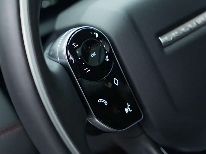 Фото 10 - Land Rover Discovery Sport