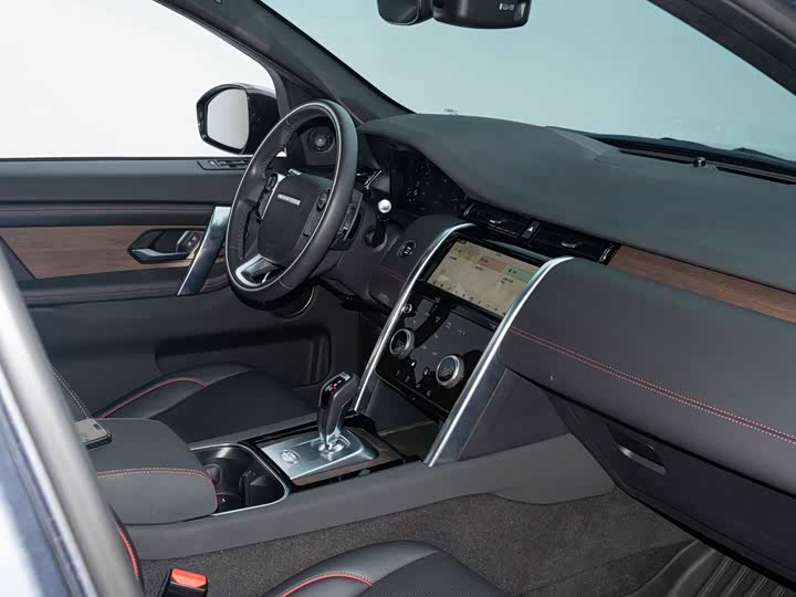 Фото 12 - Land Rover Discovery Sport