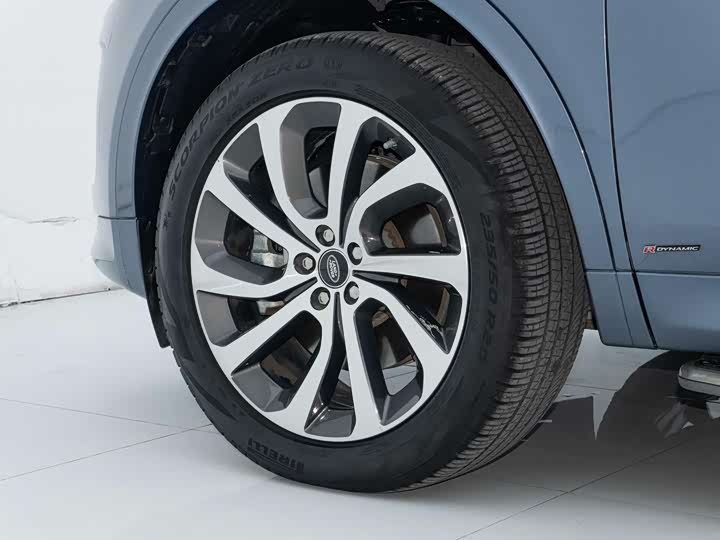 Фото 36 - Land Rover Discovery Sport