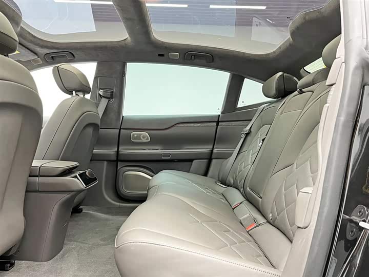 Фото 18 - Nio ET7