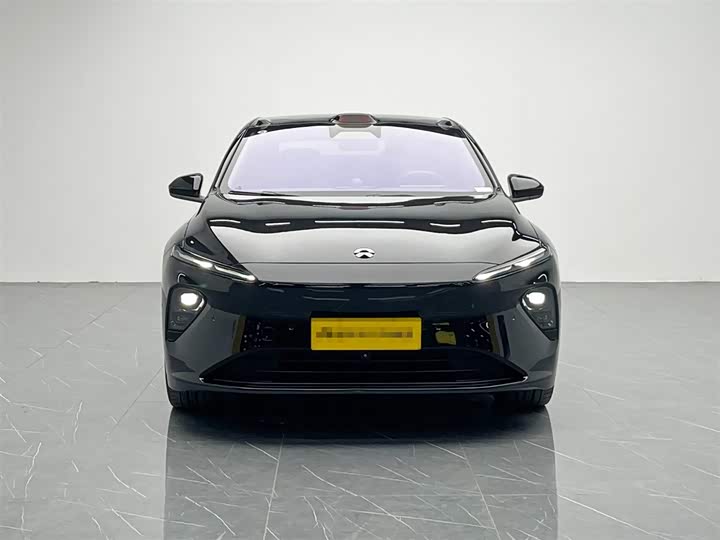 Фото 2 - Nio ET7