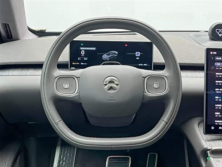 Фото 22 - Nio ET7