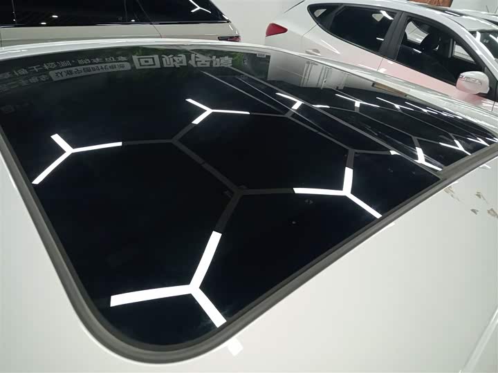 Фото 27 - Roewe D7